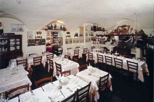 Ristorante su prenotazione Palazzo Senatorio a Bologna centr